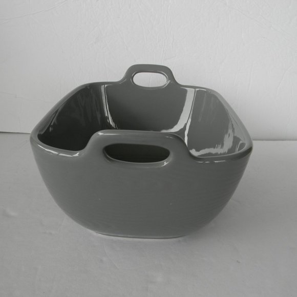 NEW TEMP-TATIONS WOODLAND GRAY RECTANGULAR SERVING BOWL BAKER 2QT W/HANDLES - Picture 2 of 6